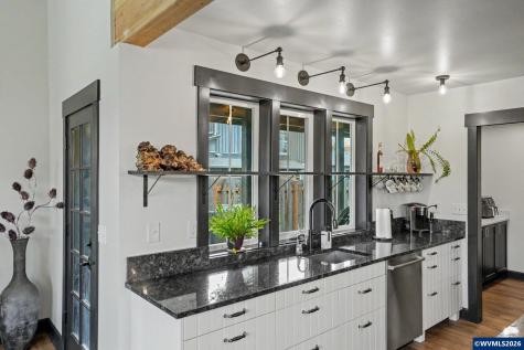 515 SW Levens Street Dallas OR 97338