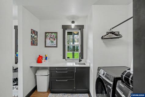 515 SW Levens Street Dallas OR 97338