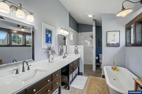 515 SW Levens Street Dallas OR 97338