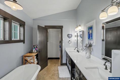 515 SW Levens Street Dallas OR 97338
