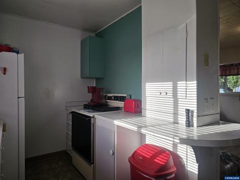 466 S 6 Street Independence OR 97351