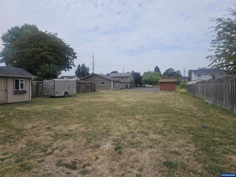 466 S 6 Street Independence OR 97351