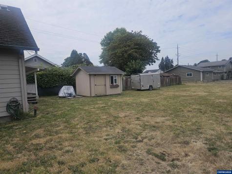 466 S 6 Street Independence OR 97351
