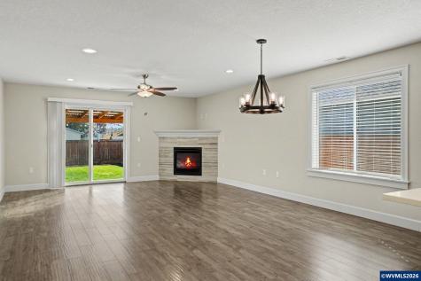 7922 5th Street SE Turner OR 97392