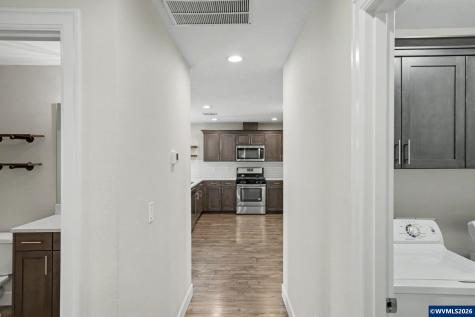 7922 5th Street SE Turner OR 97392
