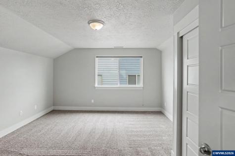 2198 Giovanni Avenue S Salem OR 97306