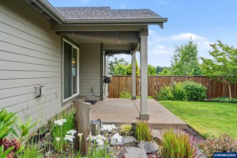 2198 Giovanni Avenue S Salem OR 97306