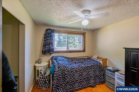 350 W Pine Street Sweet Home OR 97386