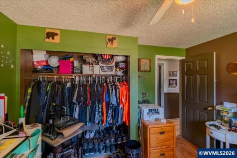 350 W Pine Street Sweet Home OR 97386