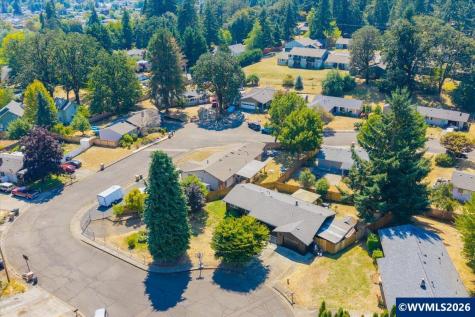 350 W Pine Street Sweet Home OR 97386