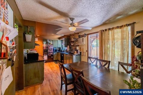 350 W Pine Street Sweet Home OR 97386