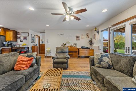 1894 Talbot Road SE Jefferson OR 97352