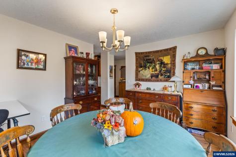 1894 Talbot Road SE Jefferson OR 97352