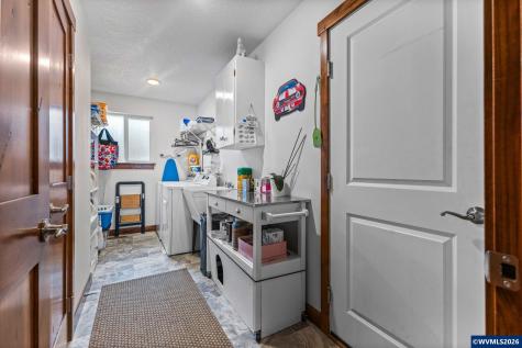 1894 Talbot Road SE Jefferson OR 97352