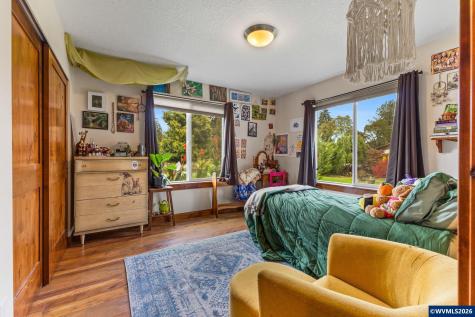 1894 Talbot Road SE Jefferson OR 97352