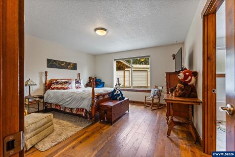 1894 Talbot Road SE Jefferson OR 97352
