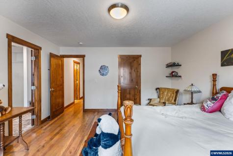 1894 Talbot Road SE Jefferson OR 97352