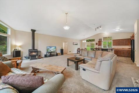17463 Alsea (-17523) Highway Alsea OR 97324