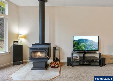 17463 Alsea (-17523) Highway Alsea OR 97324