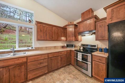 17463 Alsea (-17523) Highway Alsea OR 97324