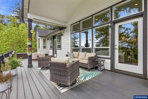 1372 Overview Street NW Salem OR 97304