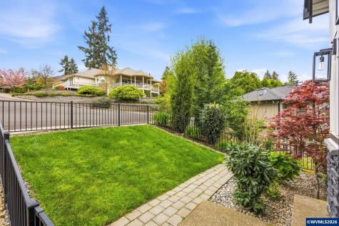 1372 Overview Street NW Salem OR 97304
