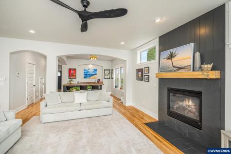 1703 SW Pinehurst Place Corvallis OR 97333