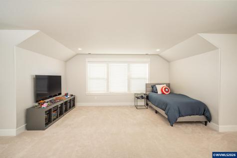 1703 SW Pinehurst Place Corvallis OR 97333