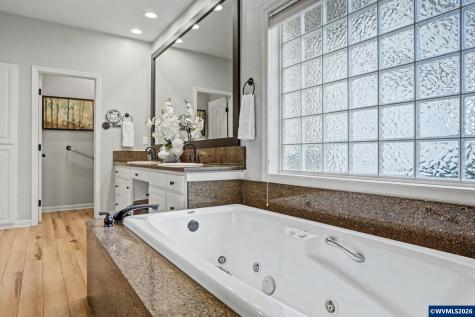 432 NW Heather Avenue Sublimity OR 97385