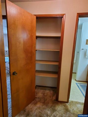 1975 Breakwood Circle SE Albany OR 97322