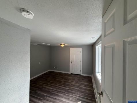 1285 30th Avenue NE Salem OR 97301
