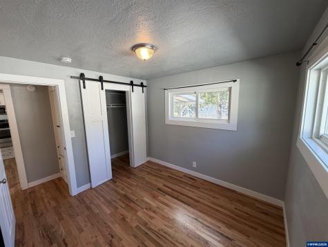 1285 30th Avenue NE Salem OR 97301
