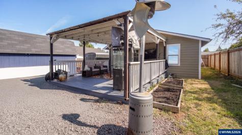 328 9th Avenue Sweet Home OR 97386