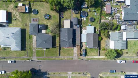 328 9th Avenue Sweet Home OR 97386
