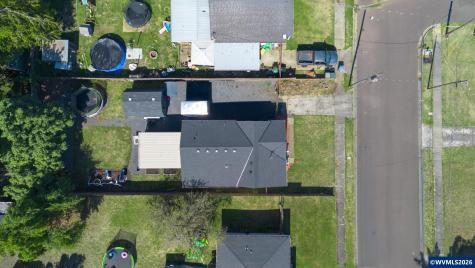 328 9th Avenue Sweet Home OR 97386