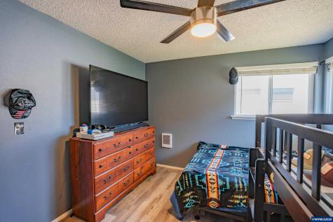 1387 S 2nd Street Lebanon OR 97355