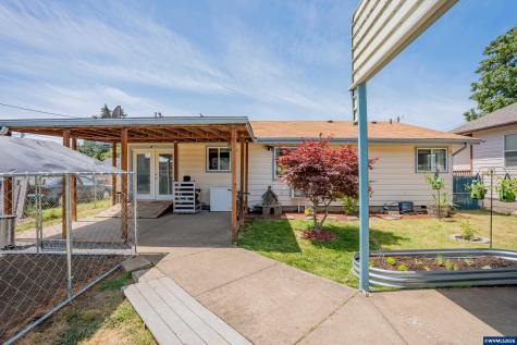 1387 S 2nd Street Lebanon OR 97355