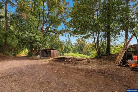 6596 River Road S Salem OR 97306