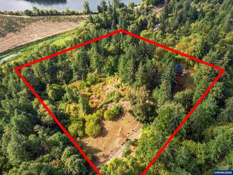 6596 River Road S Salem OR 97306