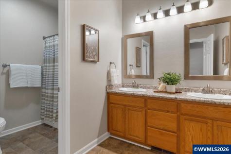 645 N 12th Avenue Stayton OR 97383
