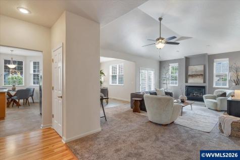 645 N 12th Avenue Stayton OR 97383