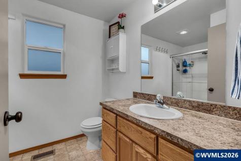 931 Kailua Street SE Salem OR 97317