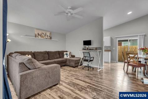 931 Kailua Street SE Salem OR 97317