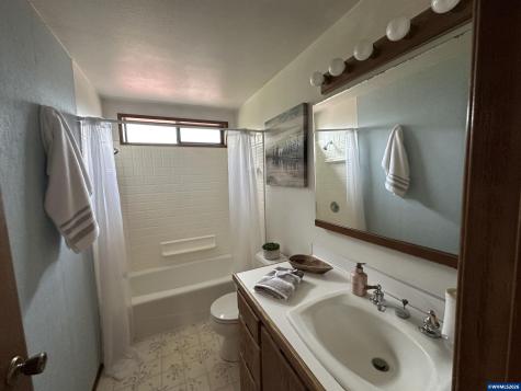 23961 Gellatly Way Philomath OR 97370