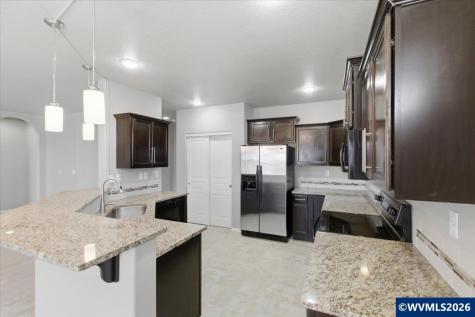 2764 NW Weather Stone Street Albany OR 97321