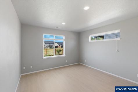 2764 NW Weather Stone Street Albany OR 97321