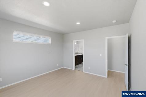 2764 NW Weather Stone Street Albany OR 97321