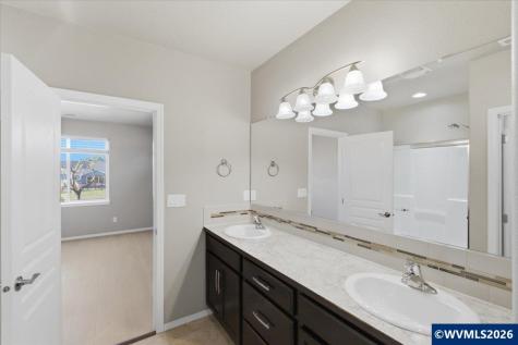 2764 NW Weather Stone Street Albany OR 97321