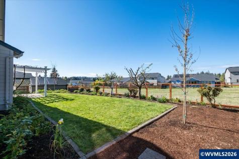 2764 NW Weather Stone Street Albany OR 97321