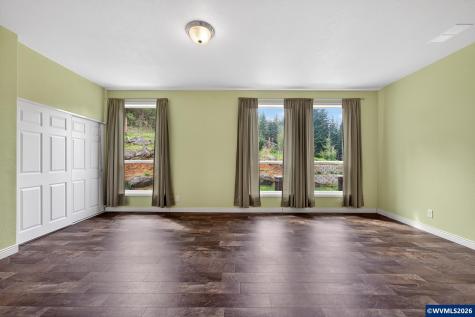 29970 Salmon River Highway Grand Ronde OR 97374